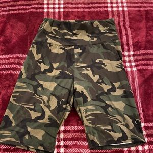 Camouflage Biker’s Shorts.